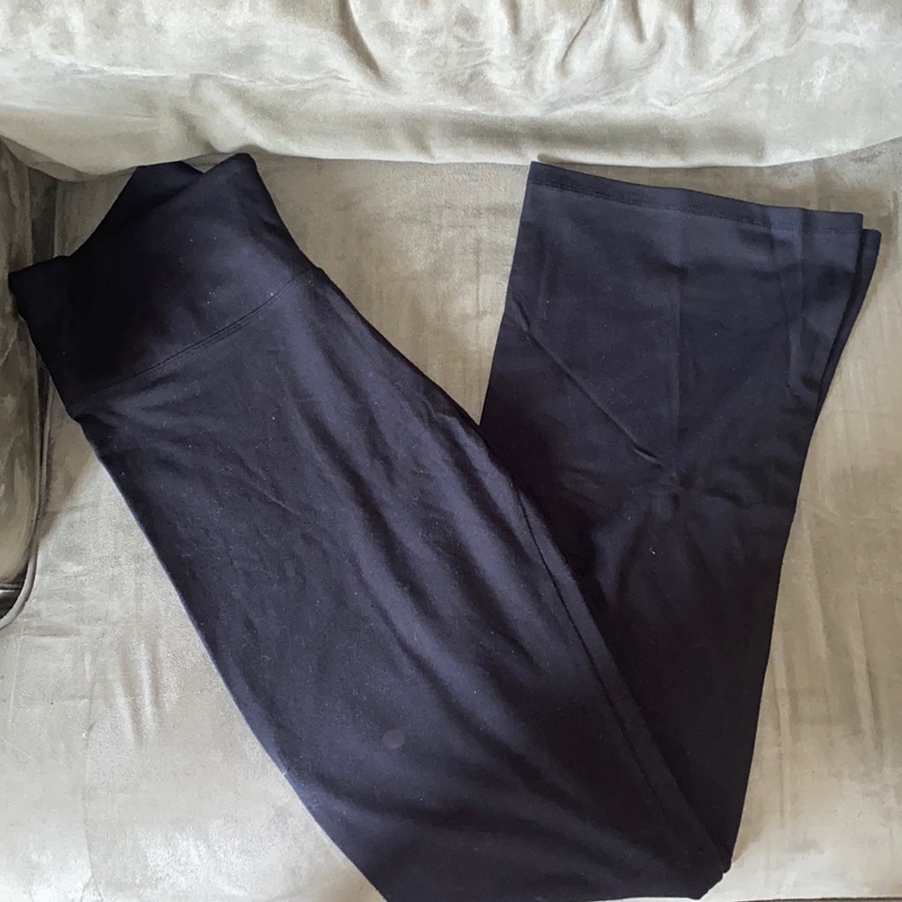 Victoria Sport Bootcut Yoga Pants